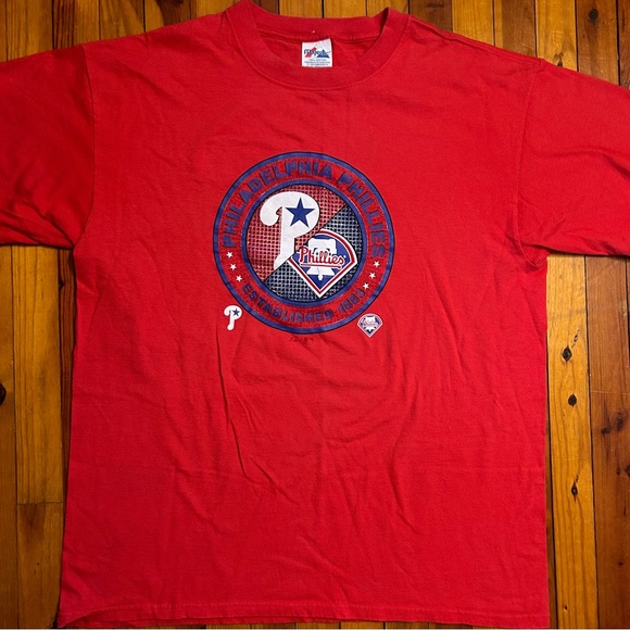 Vintage Philadelphia Phillies T-Shirt - Picture 2 of 5